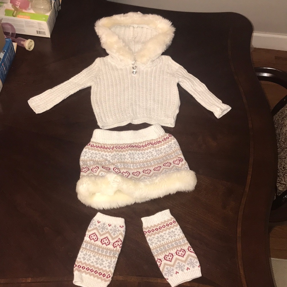 4pc winter casual girls set great for Xmas 12mos
